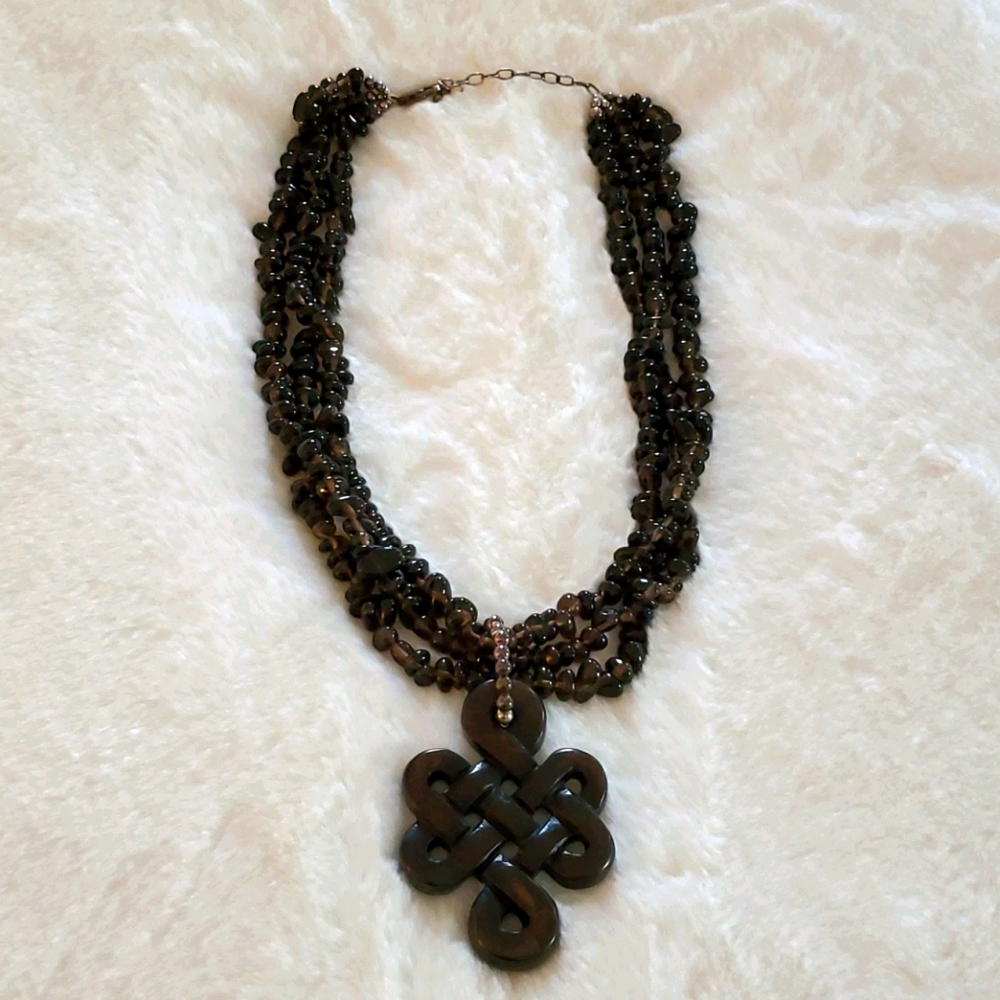 EUC if not NWOT Smokey Quartz necklace